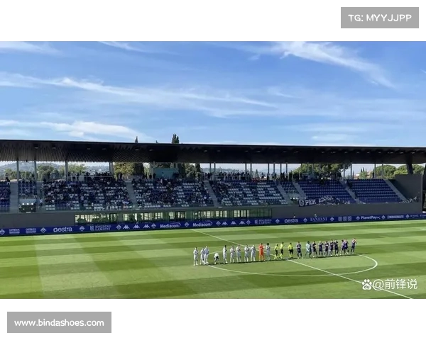 米兰小将科莫托租借加盟意乙斯佩齐亚队开启新征程 米兰小将科莫托租借加盟意乙斯佩齐亚队开启新征程