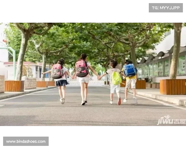 吉凯莱什谈未来去向切尔西一周动态分析与转会传闻回顾 吉凯莱什谈未来去向切尔西一周动态分析与转会传闻回顾